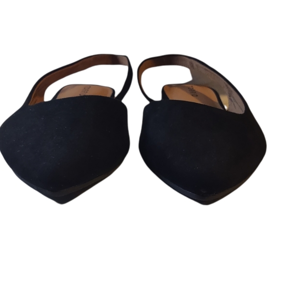 Torrid Black Faux Suede V Cut Slingback Flats Size 9W - Picture 4 of 10